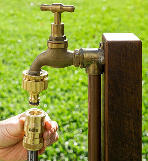 Neta Brass Universal Tap Adaptor