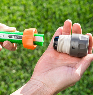Neta Plastic 18mm Hose Connector