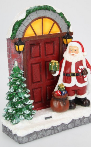Santa at Door with Light up Tree 31cm