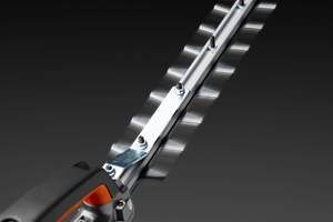Husqvarna 520iHT4 Telescopic Hedge Trimmer - Skin Only
