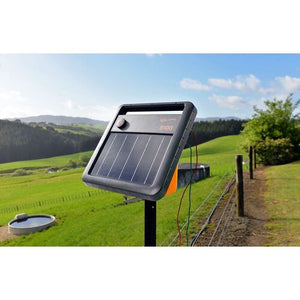 Gallagher S100 Portable Solar Energizer