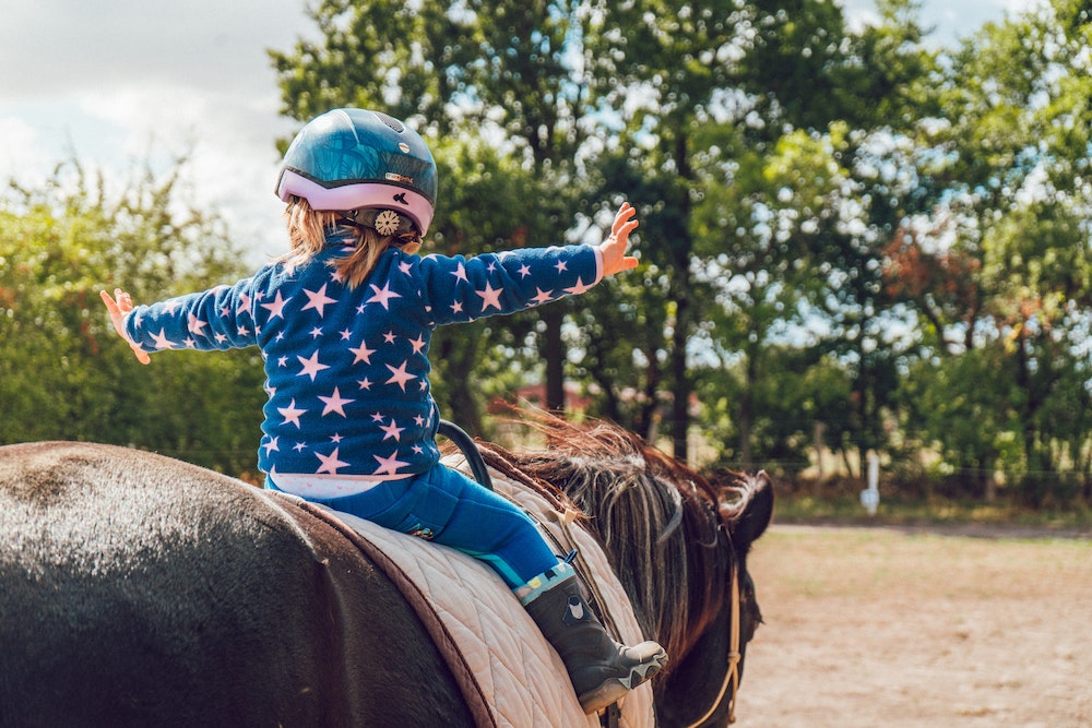 10 Tips for Beginner Horse Riders