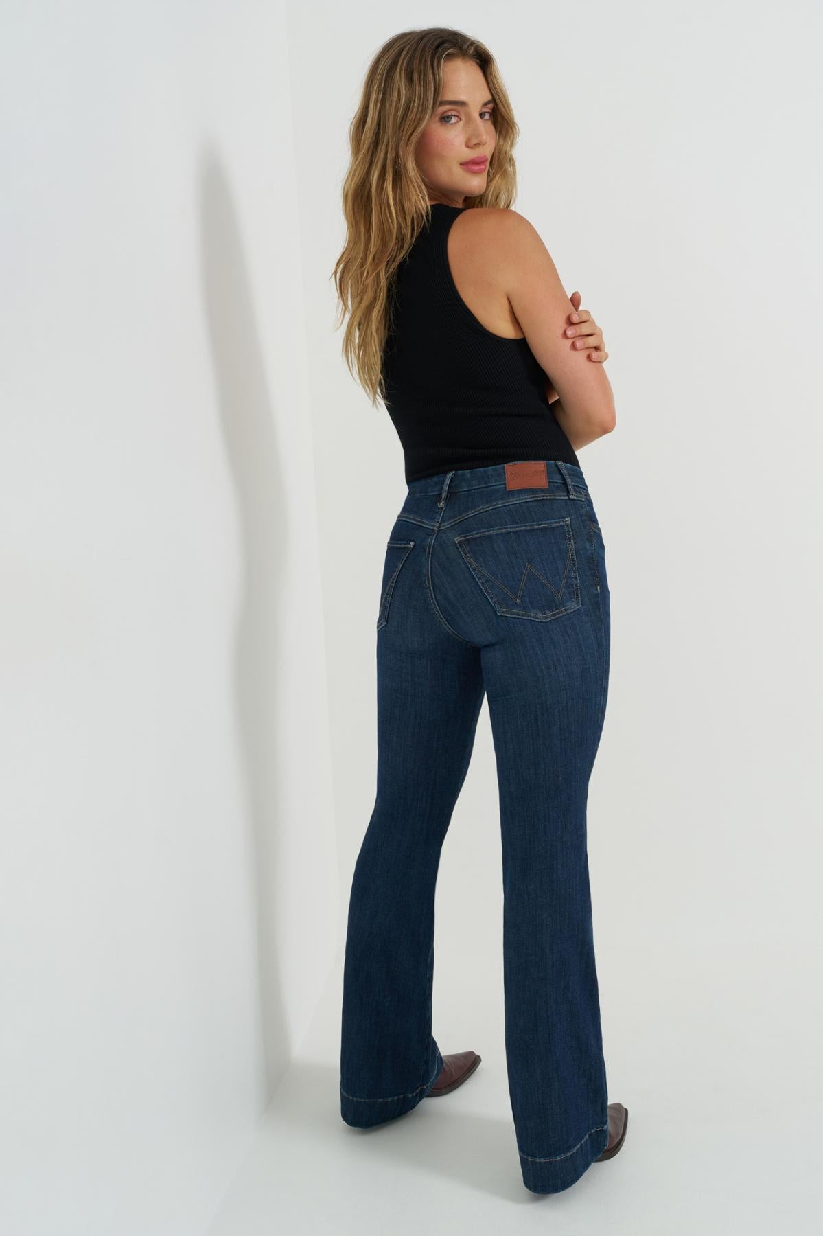 Wrangler Womens Bespoke High Rise Trouser Jean