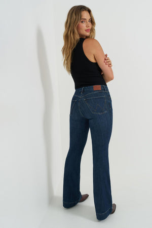 Wrangler Womens Bespoke High Rise Trouser Jean