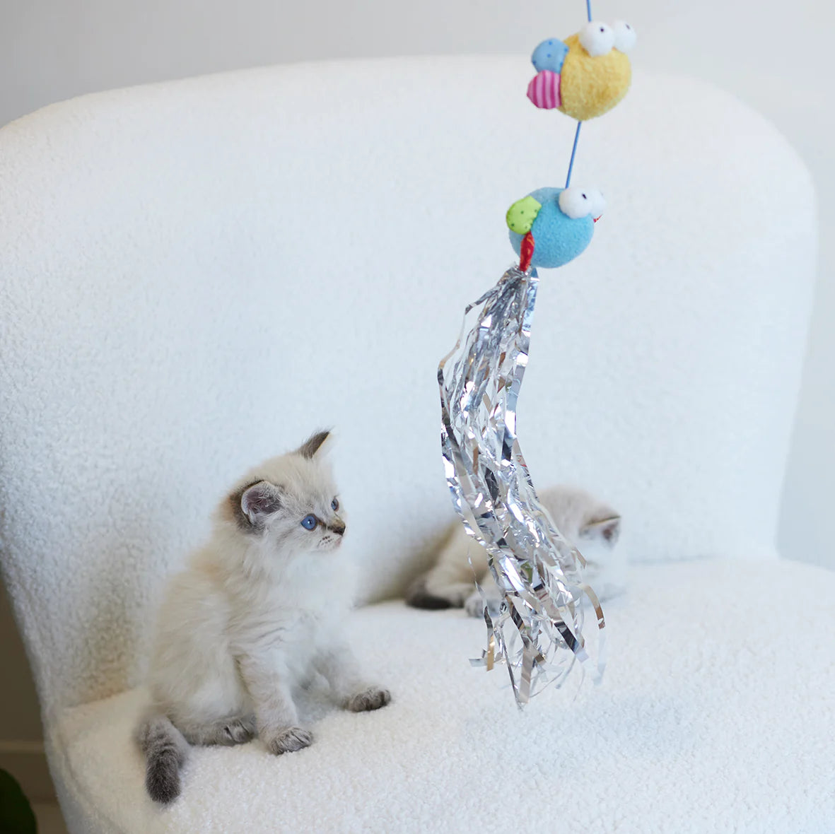 Kazoo Butterfly High Wand Cat Toy