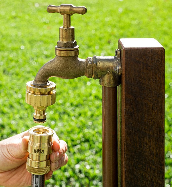 Neta Brass Universal Tap Adaptor