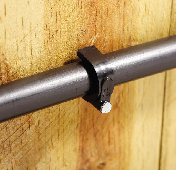 Neta Saddle Clamp And Nail - 10 Pack