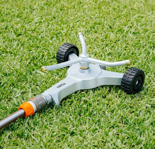 Neta Wheel Base Metal Triple Arm Sprinkler