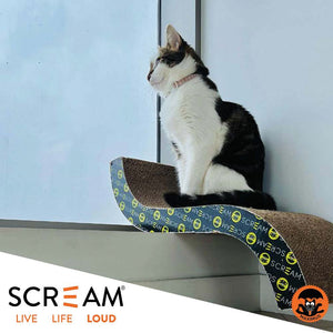 Scream S-Curve Cat Scratcher