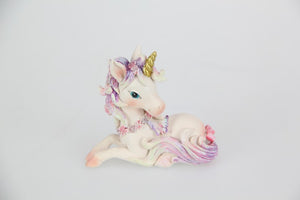 Sitting Unicorn with Butterfly Asstd 8cm