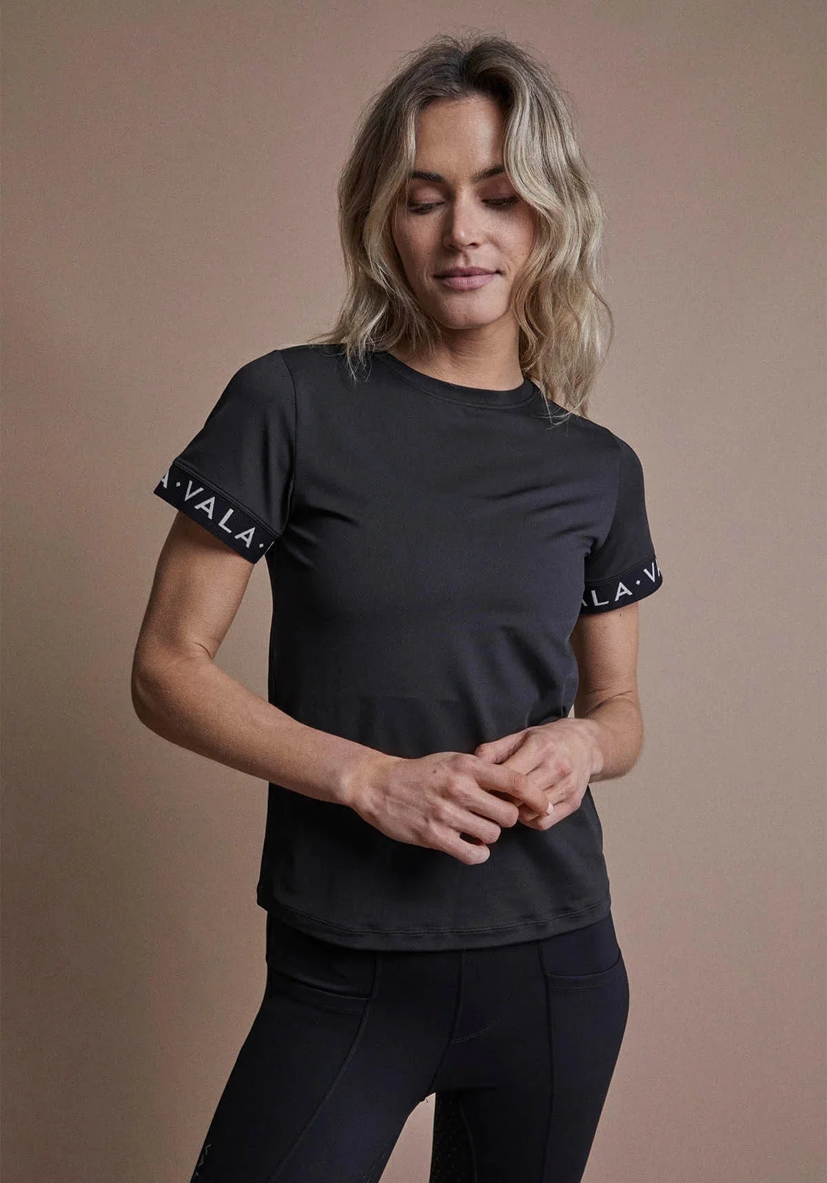 Vala Training Tee