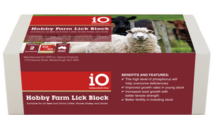 iO Hobby Farm Lick Block
