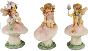 Fairy Friends on Mushroom