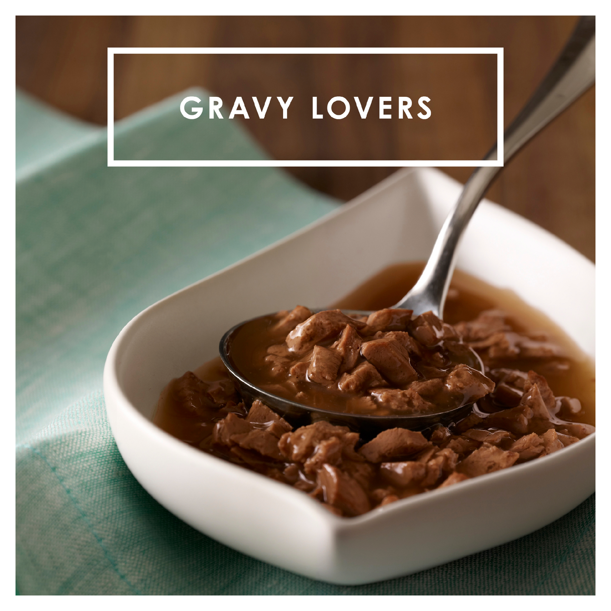 Fancy Feast Variety Gravy Lovers Poultry and Beef Collection