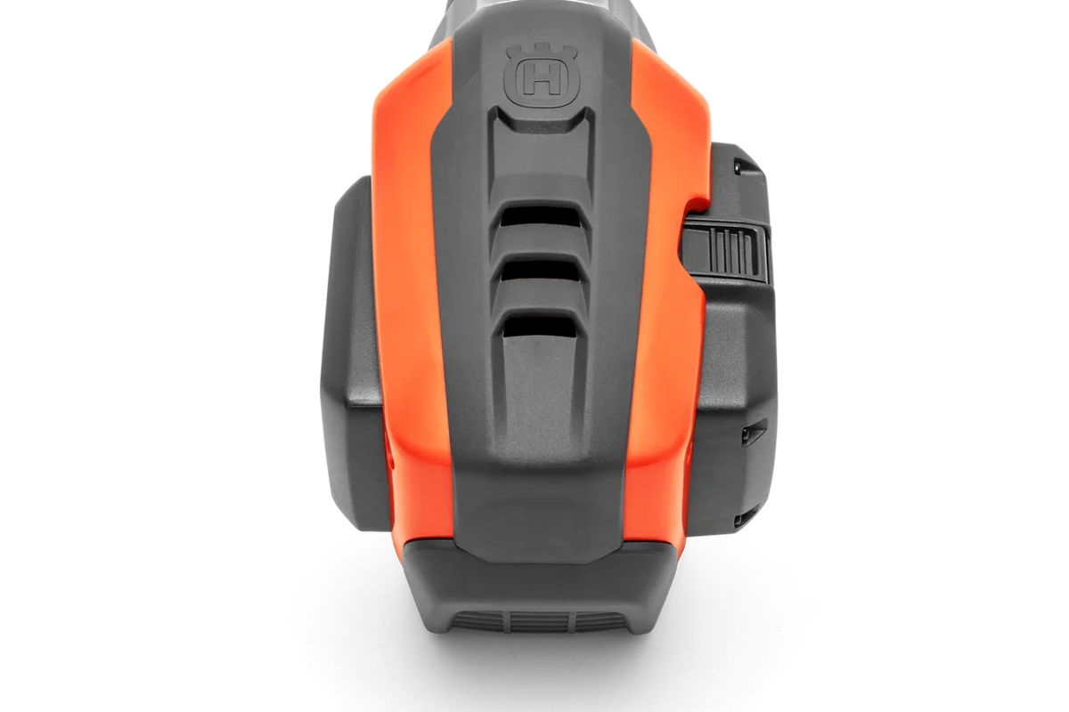 Husqvarna 520iHT4 Telescopic Hedge Trimmer - Skin Only