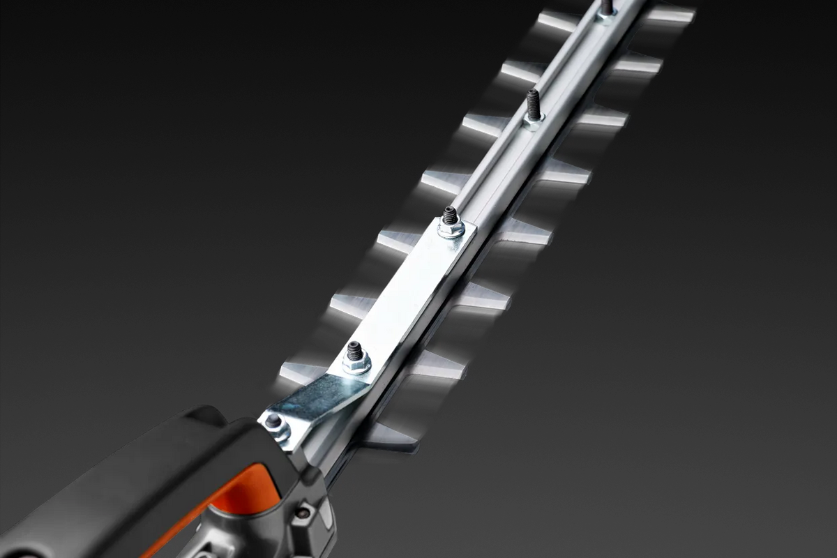 Husqvarna 520iHT4 Telescopic Hedge Trimmer - Skin Only