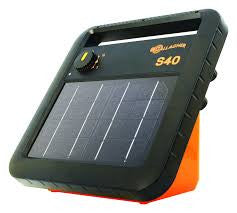 S40 Portable Solar Energizer